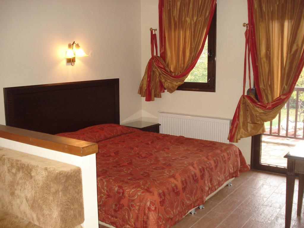 Village Naiades Kastoria Room photo