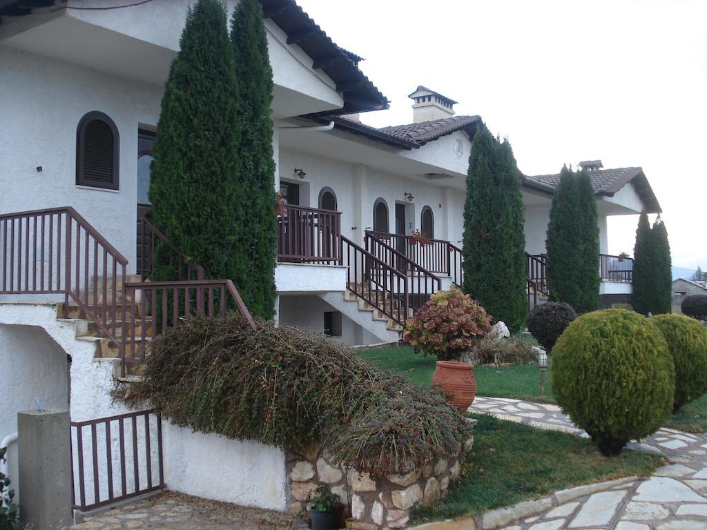 Village Naiades Kastoria Exterior photo